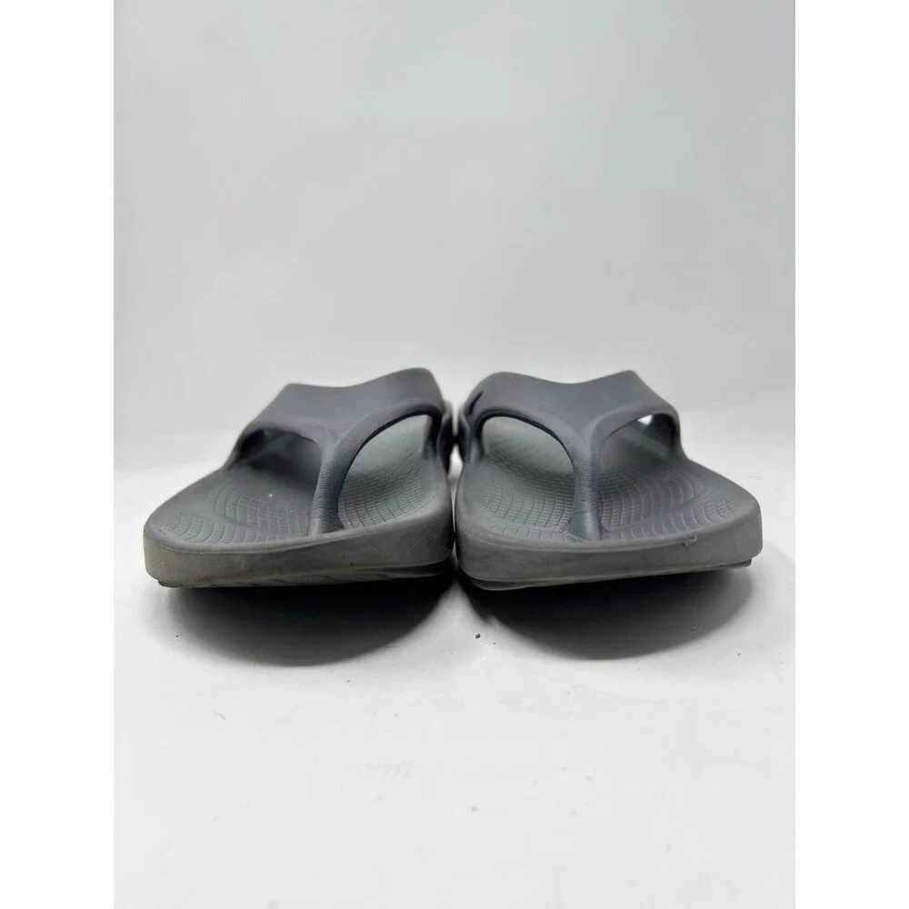 Oofos Ooriginal Sandals M7 W9 Black Thong Flip Flop Recovery Sport Slip On Shoe